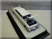 M2 Cadillac Chase White Mini Motors