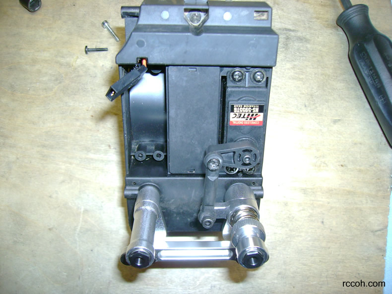 Aluminum Servo Saver Installed